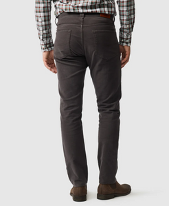 RODD AND GUNN<BR>
Albury Straight Jeans<BR>