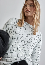 Load image into Gallery viewer, STREET ONE&lt;BR&gt;
Knit Jumper&lt;BR&gt;
White/Black&lt;BR&gt;
