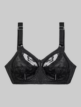 Load image into Gallery viewer, TRIUMPH &lt;BR&gt;
Doreen Non Wire Bra &lt;BR&gt;
White &lt;BR&gt;
