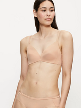 Load image into Gallery viewer, TRIUMPH&lt;BR&gt;
Body Makeup Soft Touch Bra&lt;BR&gt;
Skin&lt;BR&gt;
