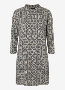 MORE AND MORE<BR>
Jersey Dress<BR>
Grey<BR>