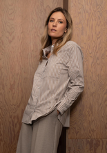 Load image into Gallery viewer, MORE AND MORE&lt;BR&gt;
Striped Blouse&lt;BR&gt;
White/Taupe&lt;BR&gt;
