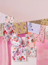 Load image into Gallery viewer, CATH KIDSTON&lt;BR&gt;
Archive Rose Apron&lt;BR&gt;
