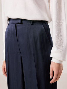 TAIFUN<BR>
Elegant Trousers with Wide Leg<BR>
Navy<BR>