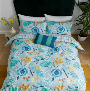 HELENA SPRINGSFIELD<BR>
Bella Duvet Cover Set<BR>