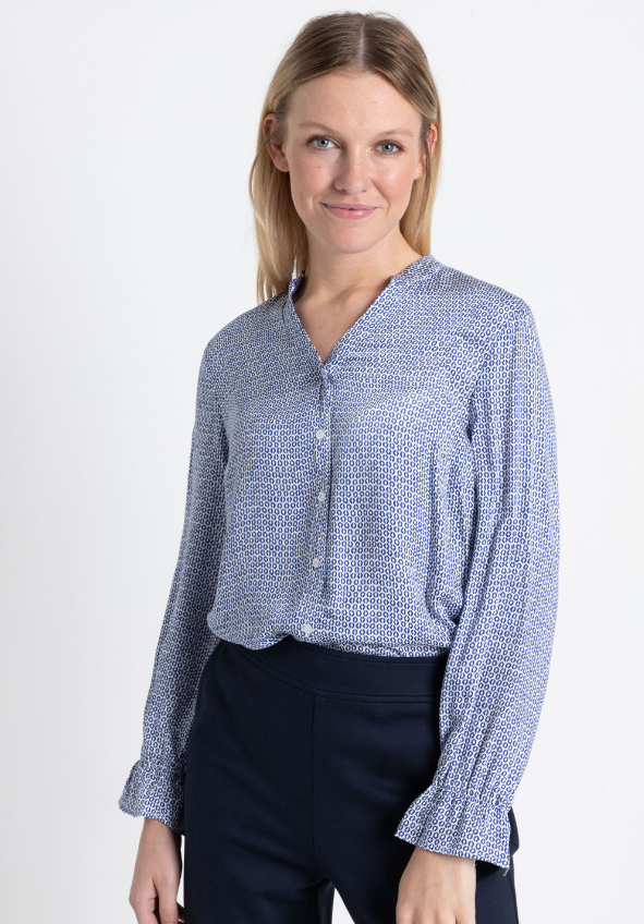 MORE AND MORE<BR>
Print Blouse<BR>
Multi<BR>