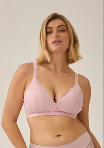 NATURANA<BR>
Lace Soft Non Wired Bra<BR>