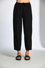 Load image into Gallery viewer, PERUZZI&lt;BR&gt;
Pinktuck Barrel Trousers&lt;BR&gt;
Black, Navy&lt;BR&gt;
