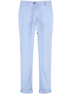 GERRY WEBER<BR>
7/8 Length Kessy Trousers<BR>
Blue, White<BR>