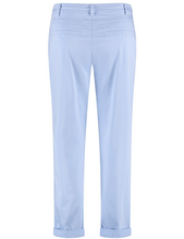 Load image into Gallery viewer, GERRY WEBER&lt;BR&gt;
7/8 Length Kessy Trousers&lt;BR&gt;
Blue, White&lt;BR&gt;
