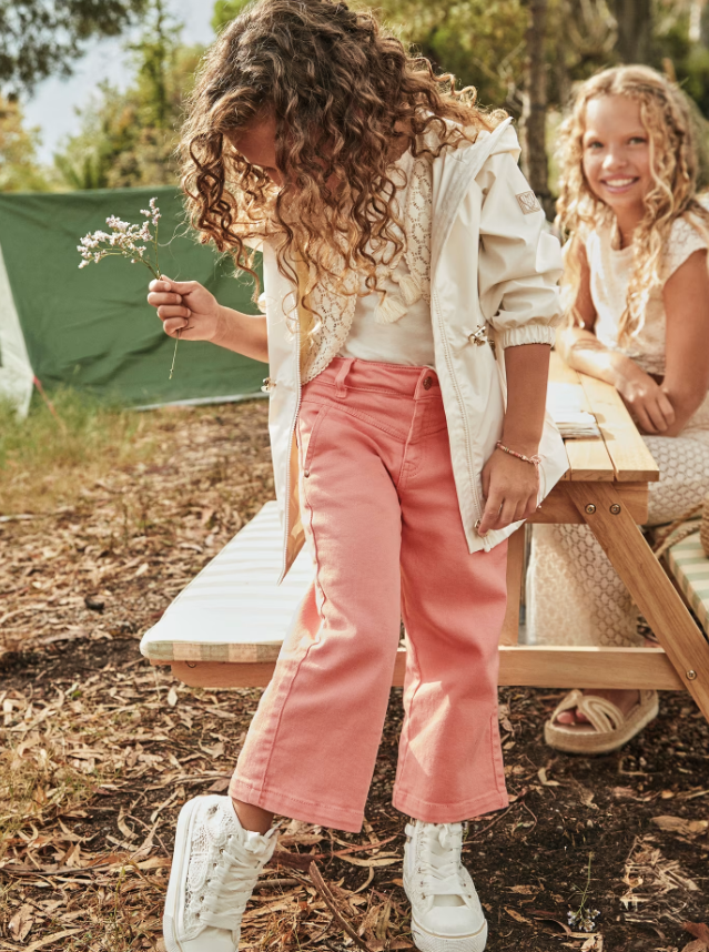 MAYORAL<BR>
Girls Wide Fit Twill Trousers<BR>
Salmon<BR>