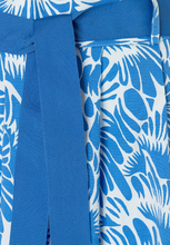 Load image into Gallery viewer, MORE AND MORE&lt;BR&gt;
Poplin Skirt&lt;BR&gt;
Blue&lt;BR&gt;
