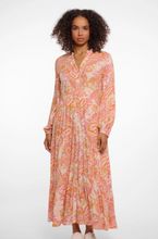 Load image into Gallery viewer, RINO AND PELLE&lt;BR&gt;
Brenda Maxi Dress&lt;BR&gt;
Paisley&lt;BR&gt;

