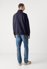 Load image into Gallery viewer, GANT &lt;BR&gt;
Half Zip Graphic Sweatshirt &lt;BR&gt;
Navy &lt;BR&gt;
